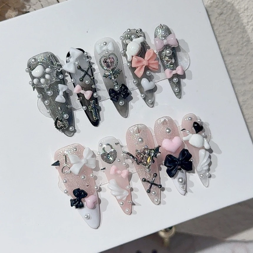 

Jirai Y2K Spice Girl Black Pink Long Tip French Press On Nails Sweet Cool Menhera Nail Art 3D Bow Cross Kawaii Cute Fake Nails