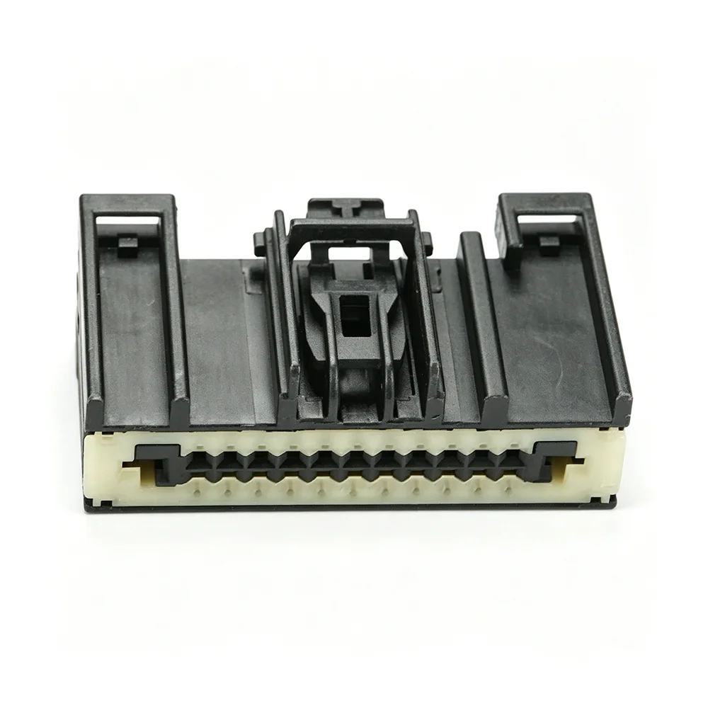 24 Pin Car Navigation Speaker CD Player Radio Gateway Controller Plug WPT-1440 7287-2047-30 C240A FU2Z-14S411-ALA C-Max For Ford