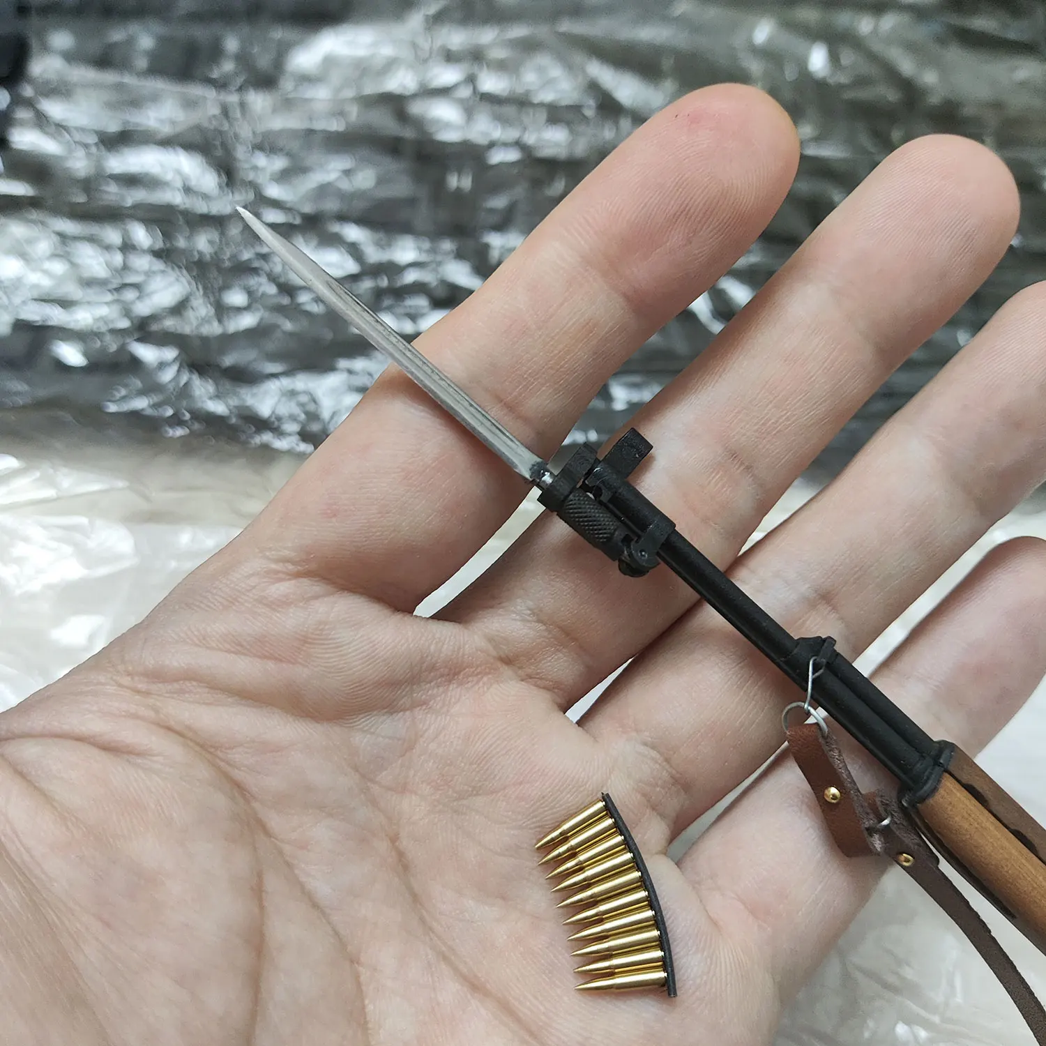 1/6 مقياس SKS بندقية نموذج اليدوية الخشب المعادن انفصال الصينية نوع 56 بندقية شبه أوتوماتيكية مع حربة مسطحة لشخصيات العمل