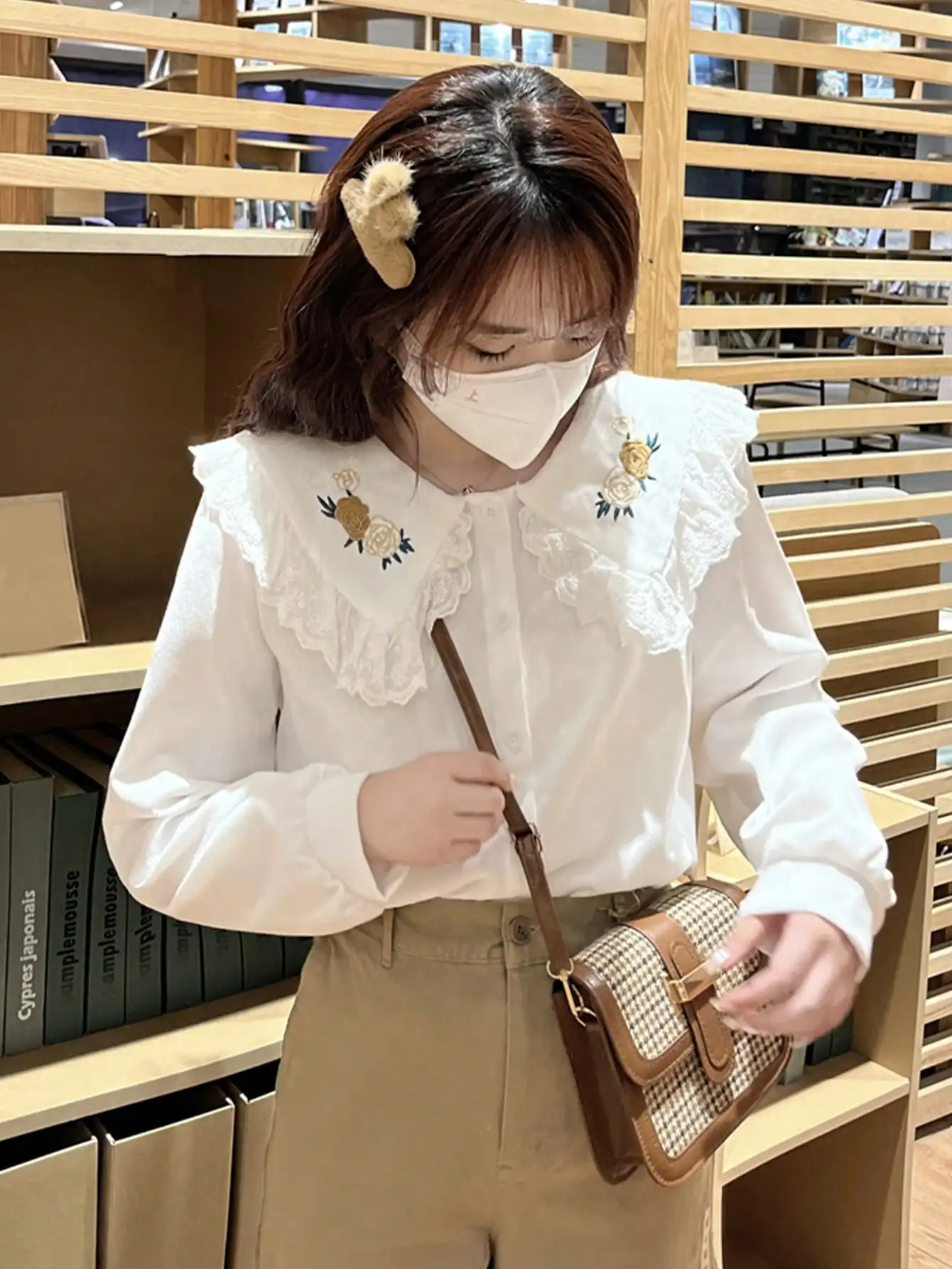 Korean Chic Sweet Forest Style Embroidered Doll Collar Long-Sleeved Shirt for Women Spring and Autum 2024 New Tops and Shirts for Women