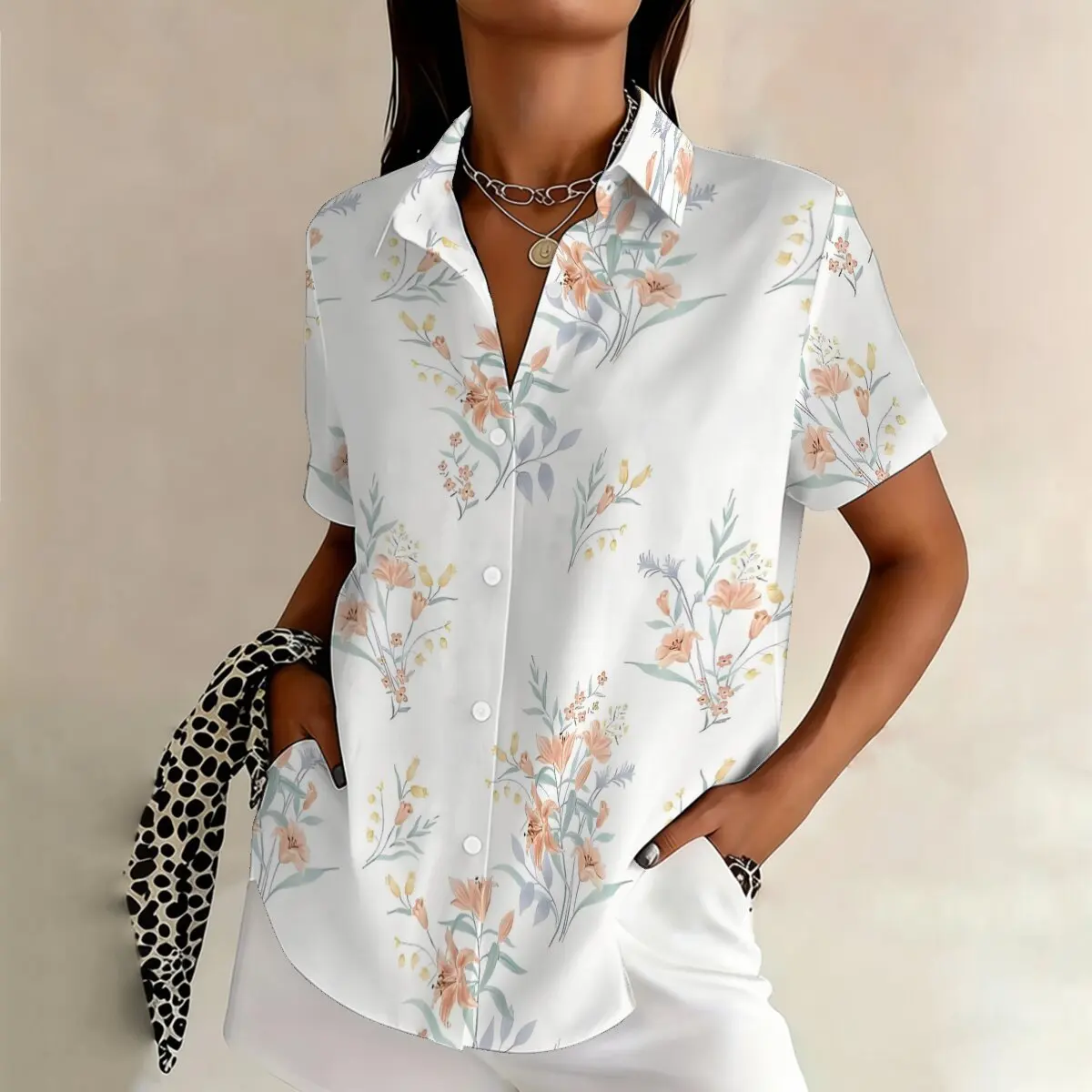 

Plus-size women's elegant floral short-sleeved shirt with a relaxed fit, perfect for both work and casual wear