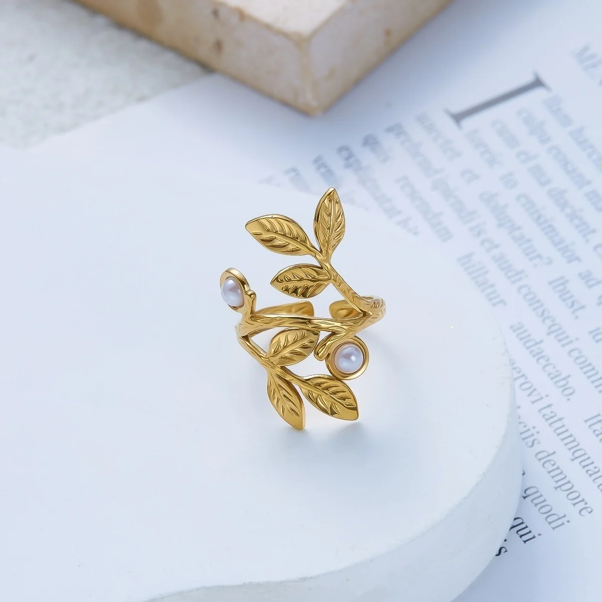 Hohle, doppelte Kreisringe aus Edelstahl mit Blattmuster und Imitationsperlen, S-förmige Ringe für Damen und Herren, Punk-Geometrie, stapelbare Ringe, Schmuck. – Detail 19