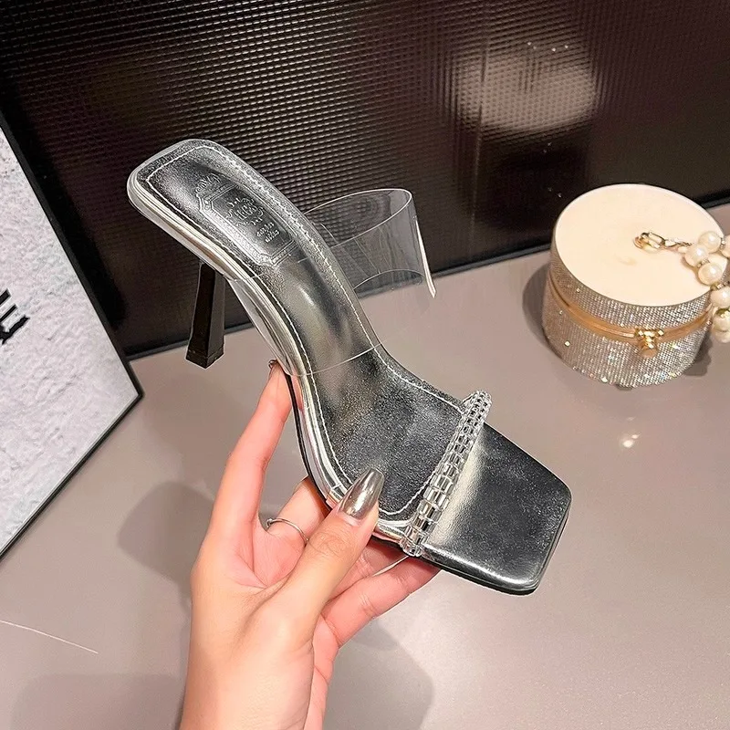 New Summer Sexy Fashion Open Toe Women's Sandals Water Diamond Shining Square Headed Banquet Women's High Heels  Design