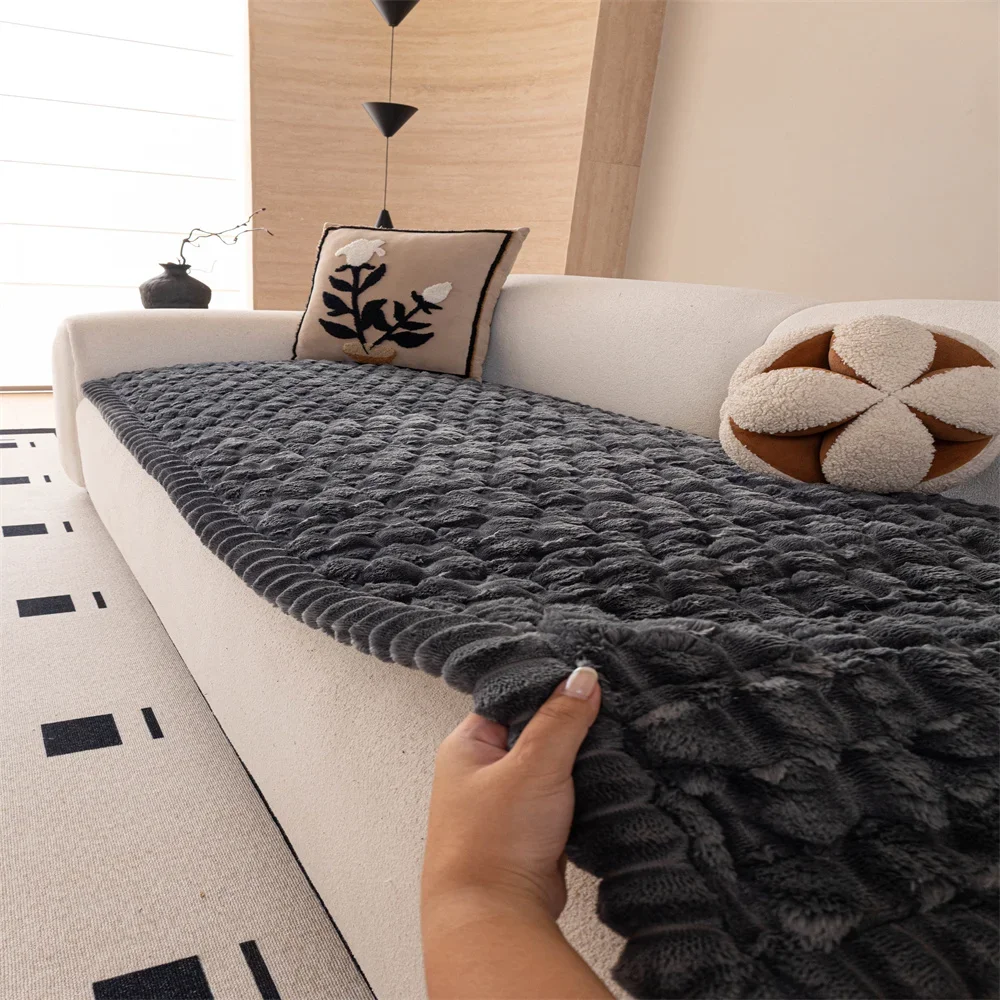 Retro Chenille Sofa Cushion Cover Universal Non-Slip Fixed Straight Row All-Seasons Slipcover for Home Comfort