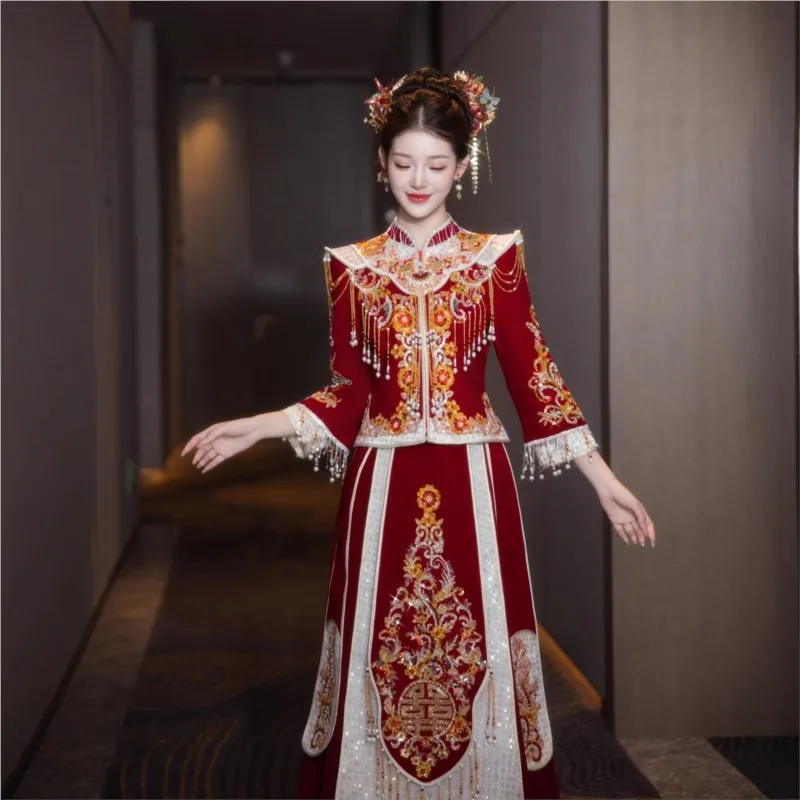 

New Chinese-style toasting heavy industry wedding dress luxurious clothing