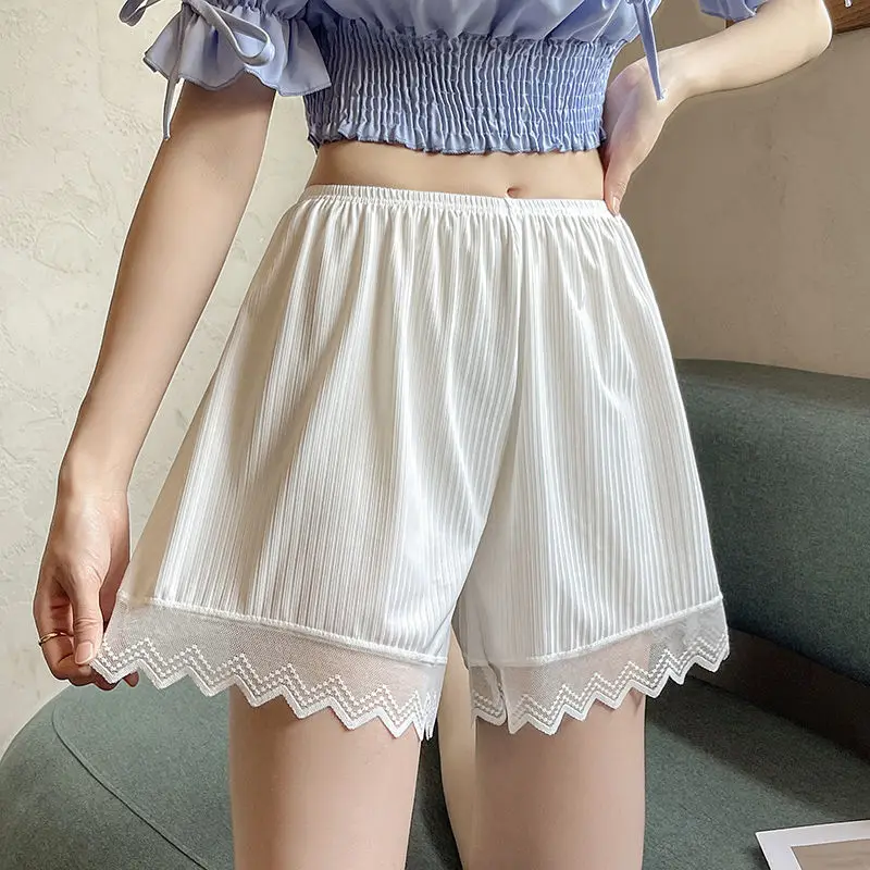 Summer Women\'s Safety Shorts Ice Silk Lace Safety Pants Non-curling Seamless Loose Bottoming Shorts Under Skirt Girls Underwear