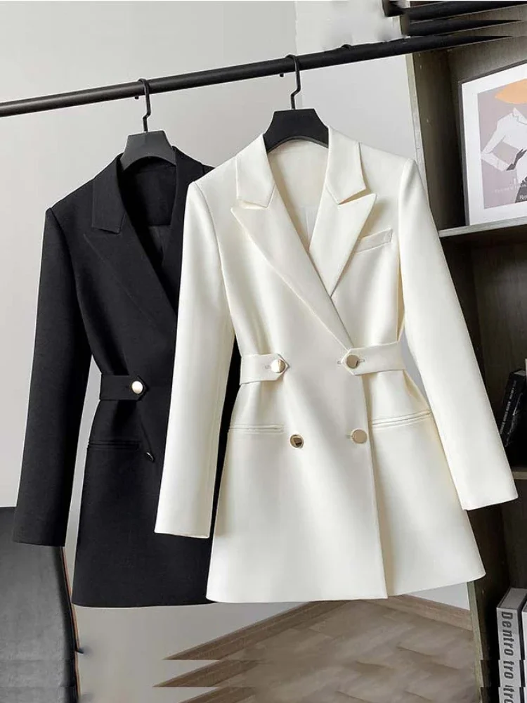 White Fashion Woman Blazer Slim Flip Collar Double Breasted Jackets Woman 2024 Autumn New Temperament Elegant Women\'s Beat Coat