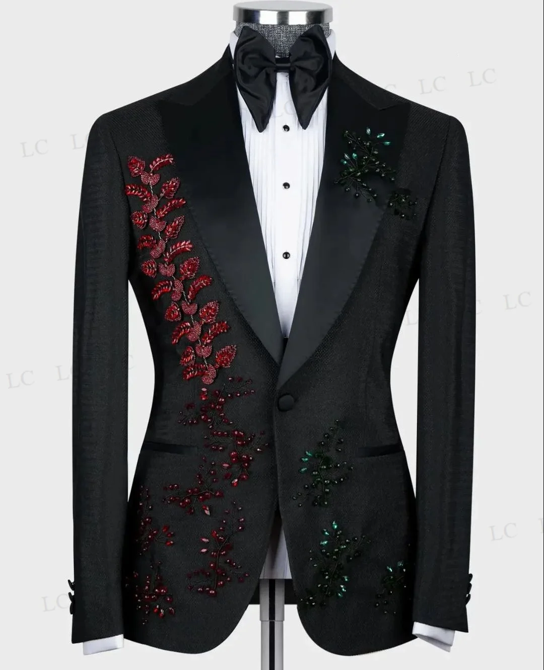 Shiny Men Suits 2 Pieces Blazer Pants Beadings Diamonds Party Crystals Tuxedo One Button Wedding Groom Plus Size Custom Made