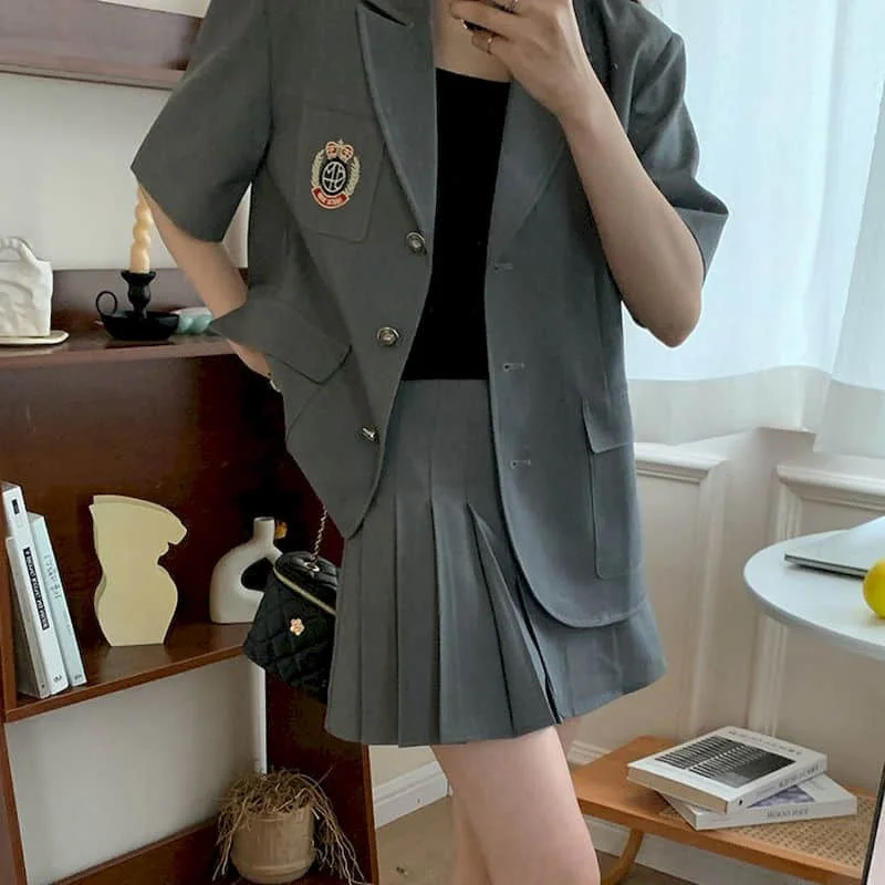 

Two Piece Sets Women Outfits Casual Korean Fashion Dress Sets Oversized Preppy Style Loose Short Sleeve Blazer Pleated Skirts