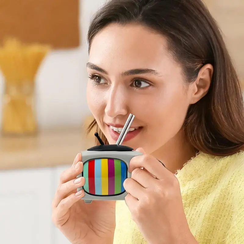 

Креативная кофейная чашка, 450 мл, ретро-чашки для вина, телевизионная форма, новинка, кофейная кружка с крышкой и соломинкой для дома, школьного общежития