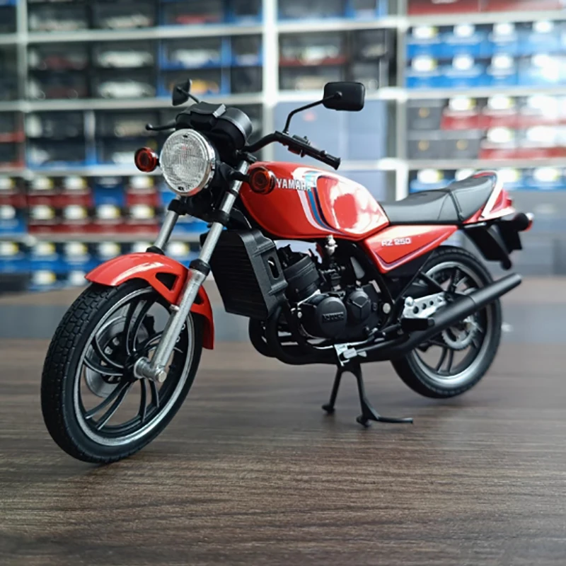 AOSHIMA 1/12 scale RZ250 motorcycle alloy model