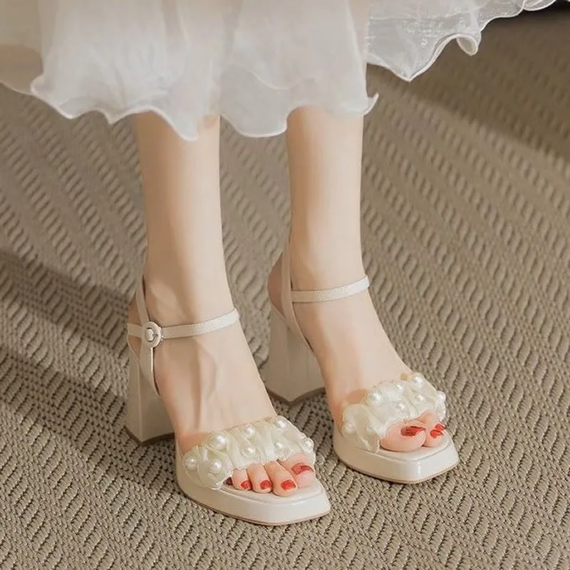 Hot Sale Shoes for Women Buckle Strap Women's Sandals Square Heel Square Toe High Heel Pump Women Flower Modern Heeled Sandalias