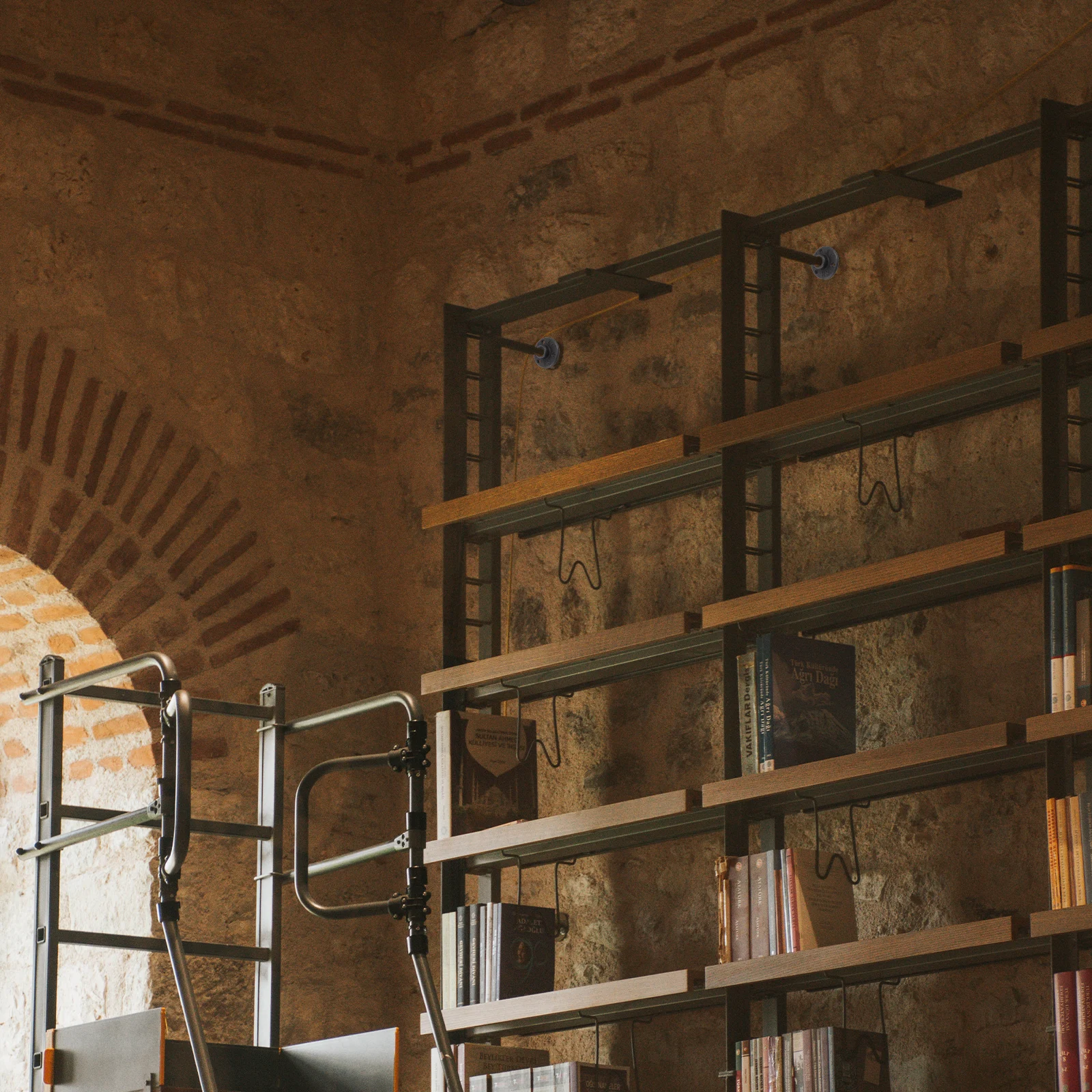 

10pcs 20Mm Malleable Threaded Floor Flange Iron Fitting Wall Mounted For Industrial Furniture 1/2 Inch 3 Holes Rust Resistant