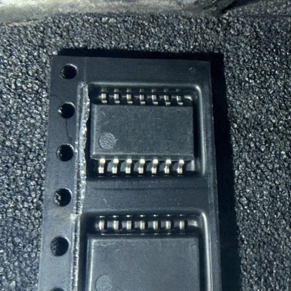 1-5PCS VHC74 TC74VHC74 TC74VHC74F 74LS05 SN74LS05NSR AM26C31I AM26C31CDR AM26C31IDR MAX232ESE MAX232 MAX232EESE