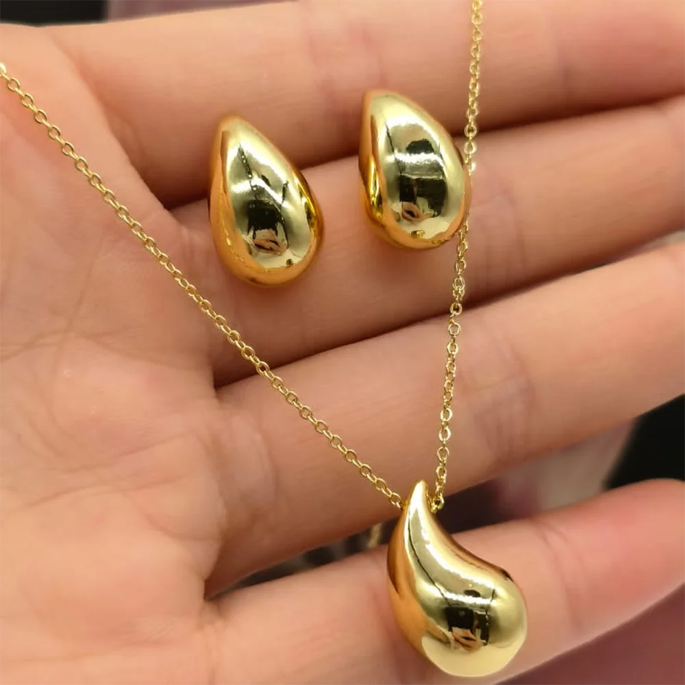 Water Droplet Jewelry Sets for Women Hanging Earrings Charm Chain Hollow Teardrop Pendant Gold Color Necklace Fashion Jewelry