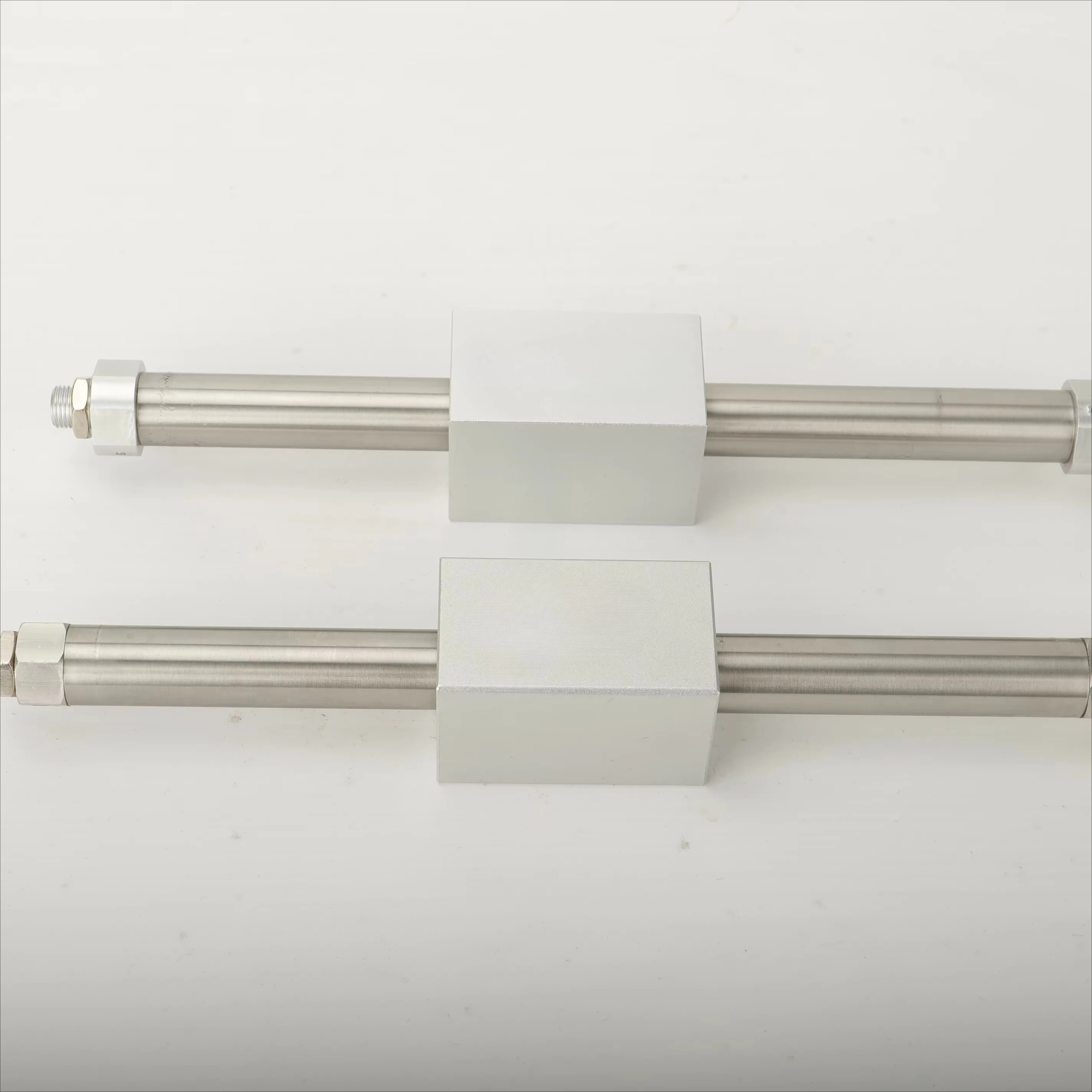 The brand's new original coupling stainless steel body bearing core round rodless combination