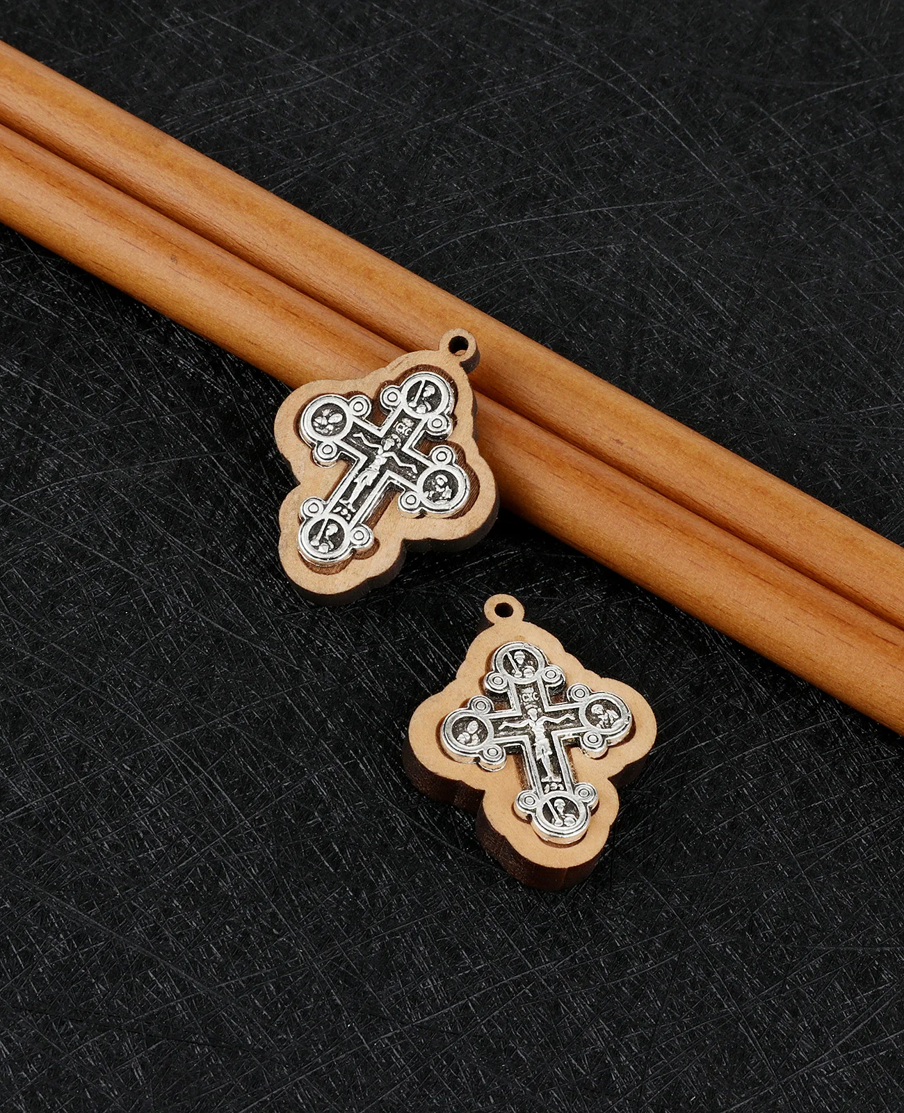 Diyalo 5Pcs Small Wooden Religious Holy Trinity Cross Crucifix Pendant DIY Necklace Keychain Jewelry Rosary Chaplet Making Parts