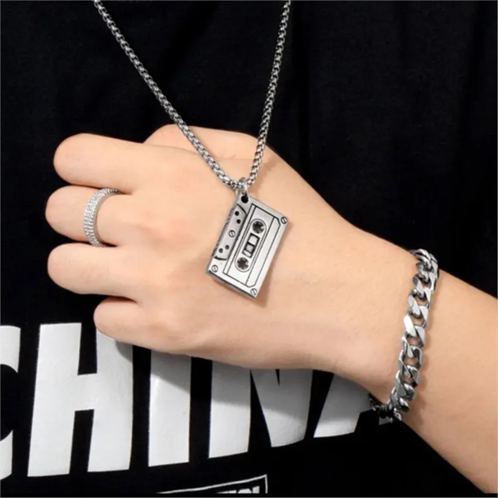QIAMNI kaseta magnetofonowa naszyjnik Hip Hop Rock Vintage taśma magnetyczna impreza muzyczna wisiorek łańcuszkowy Choker biżuteria prezent dla mężczyzn kobiet — zdjęcie 5