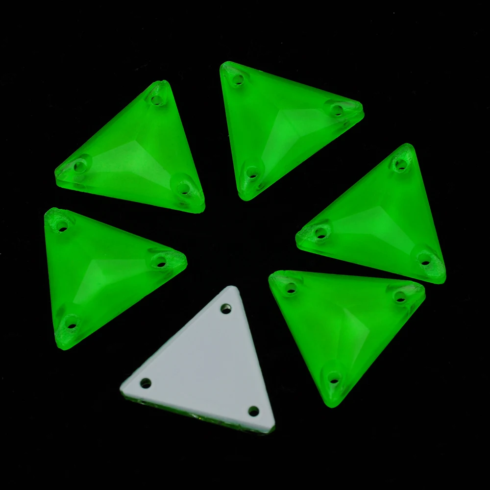 3270 Dreieck 16mm Fluoreszierende Leuchtende Neon-Acryl-Strasssteine für Jacken, DIY-Schmuck und Kleider – Detail 2