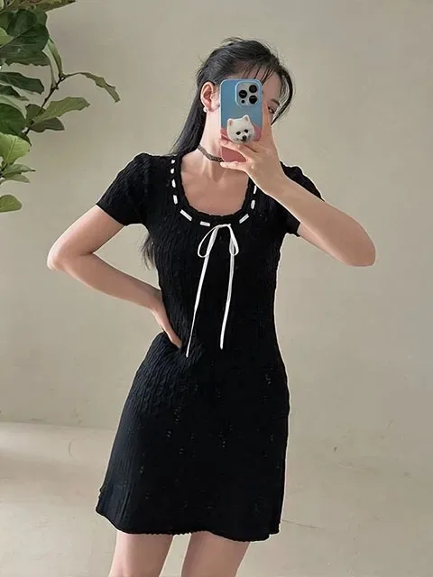 시크한 여름 달콤한 개성 사각 칼라 매듭 나비 슬림핏 반팔 트위스트 니트 드레스 패셔너블 출퇴근 스타일