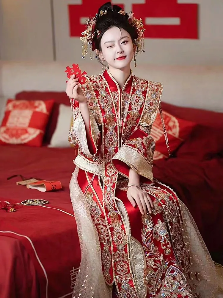 

Новое свадебное платье невесты в китайском стиле, корона Феникса и красная вуаль, павильон, предназначенная для короткого человека.