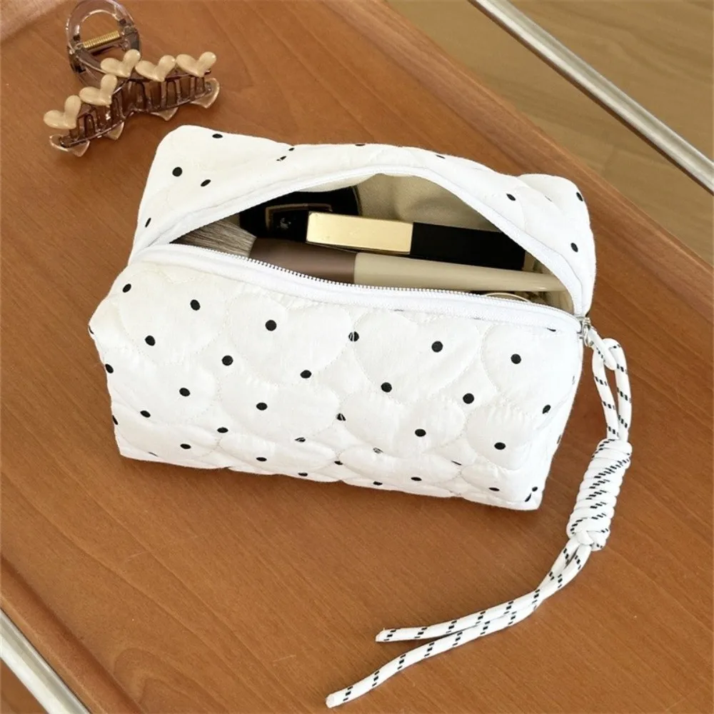 Fashion Quilted Polka Dot Makeup Bag Large Capacity Portable Travel Lipstick Bag Ultralight Cosmetic Pouch