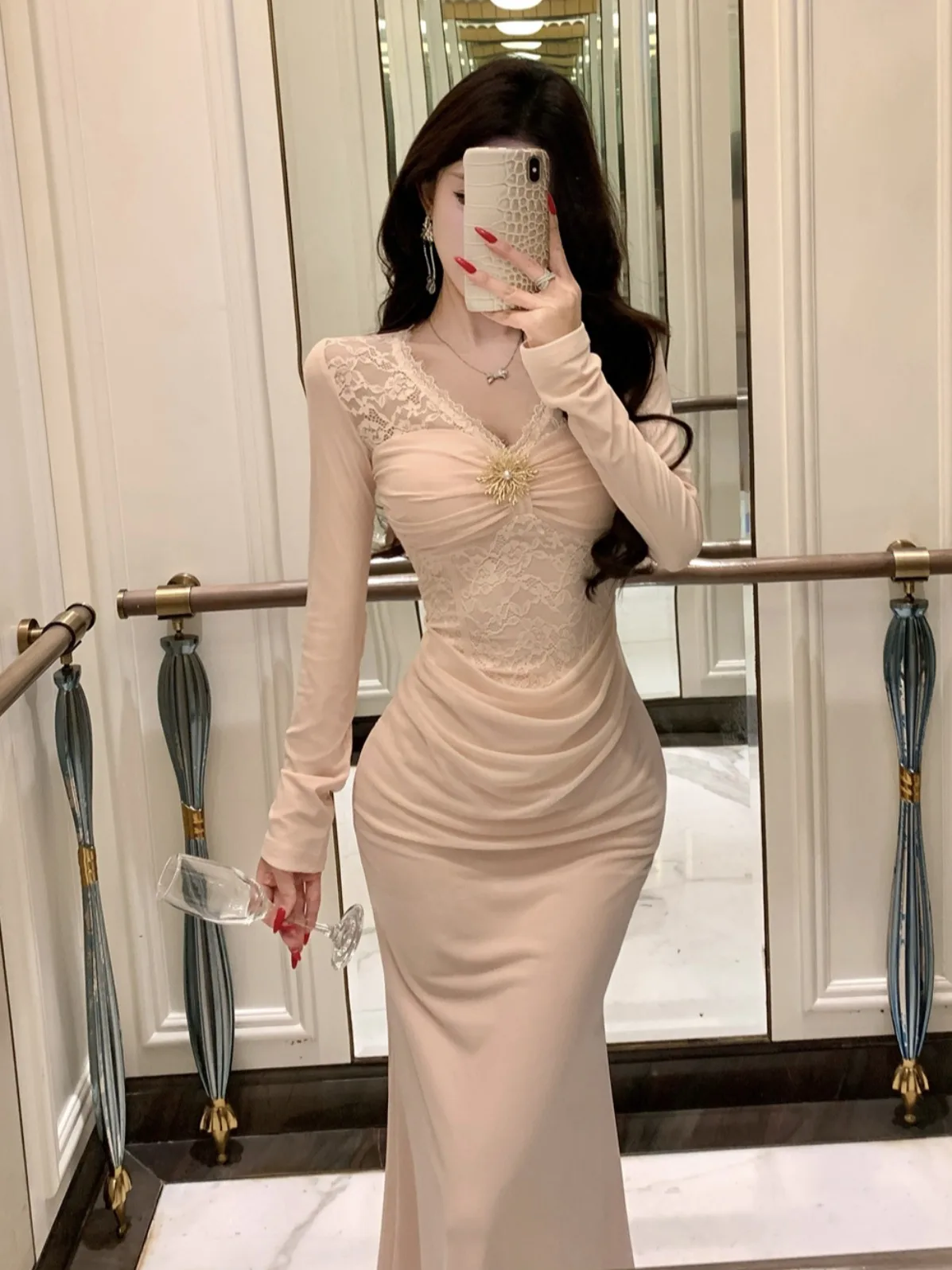 

Ele Lace Splice Long Dr Slimming Waist Design for Par High Waist V-Ne Evening Gown Sexy Sle Ci Walk Fi Tail