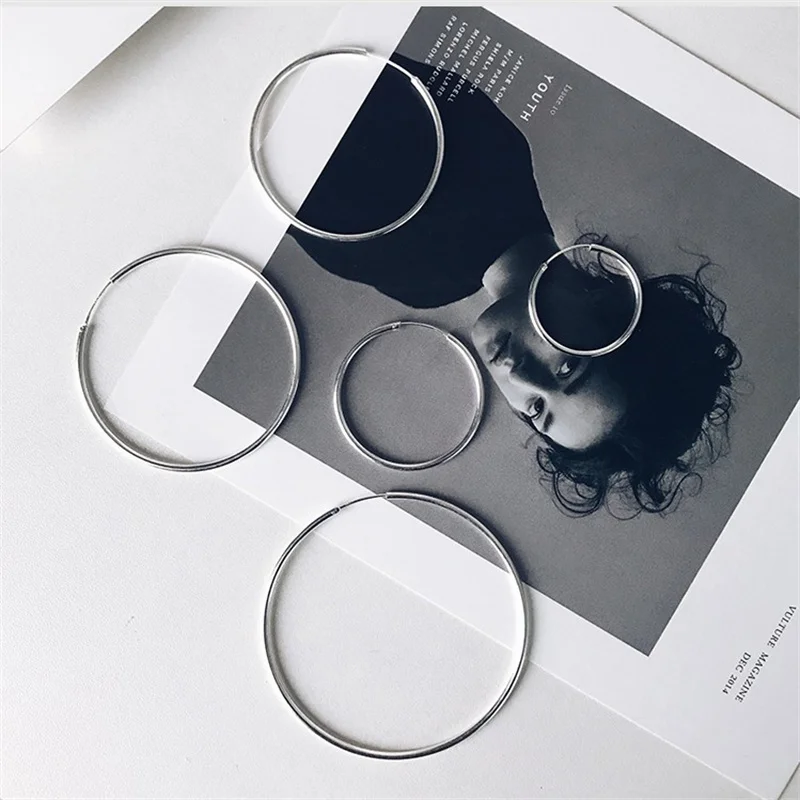 316L Edelstahl 3-7cm Minimalistische Große Kreis-Ohrringe für Damen Trendige Silberfarbene Metall-Glatte Runde Ohrringe Schmuck – Detail 6