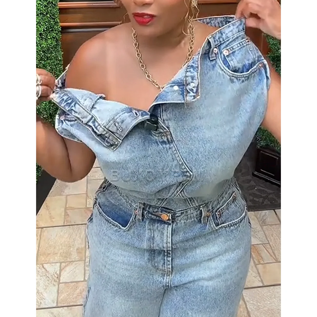 جمبسوت نسائي أنيق من قماش الدنيم بنطلون مرفوع للصدر سروال دينم أنيق مع لف الورك ملابس نسائية يومية 2025 ملابس الشارع #5