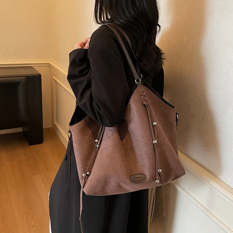 

JY02039 Autumn and Winter Suede Large-Capacity Bag 2025 New Trendy Fashion Retro Tote Bag Large-Capacity Shoulder Underarm Bag