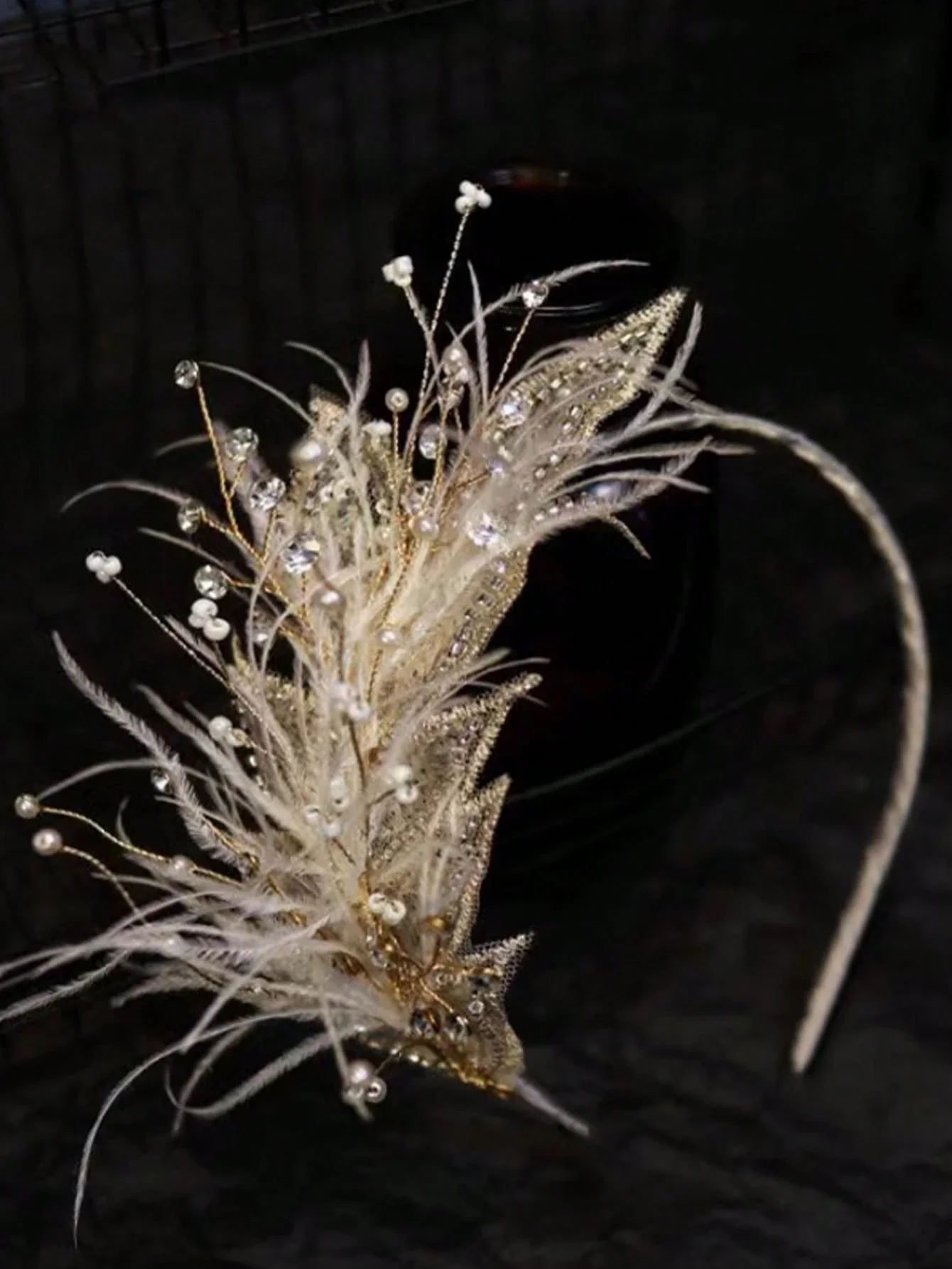 Elegant Feather Headband Hair Accessory for Weddings