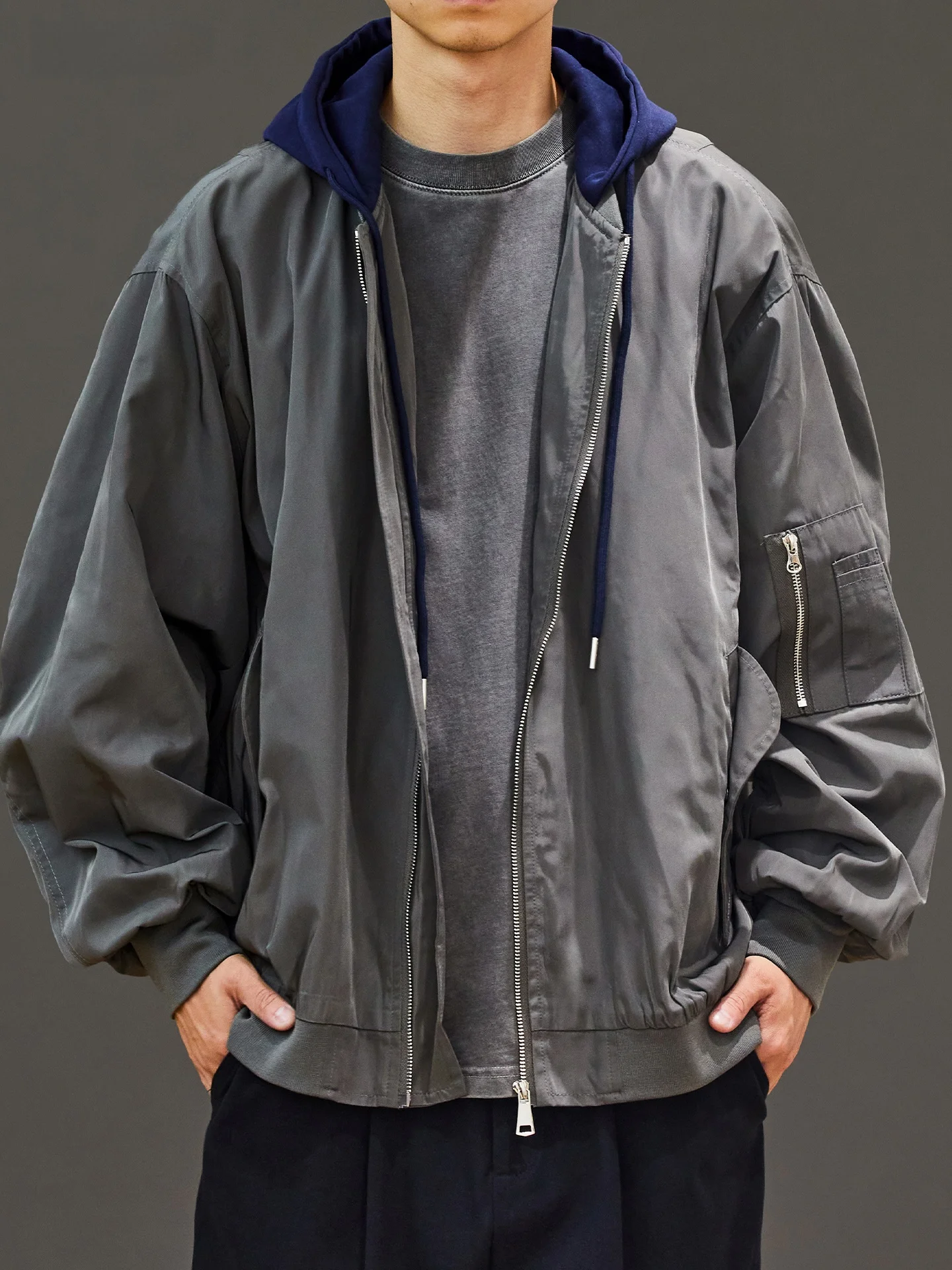 アメリカンストリート スレ メンズ ルーズフィット フード付きジャケット 秋冬 カジュアル フライトコート フェイクツーピース ユース ポリエステル繊維