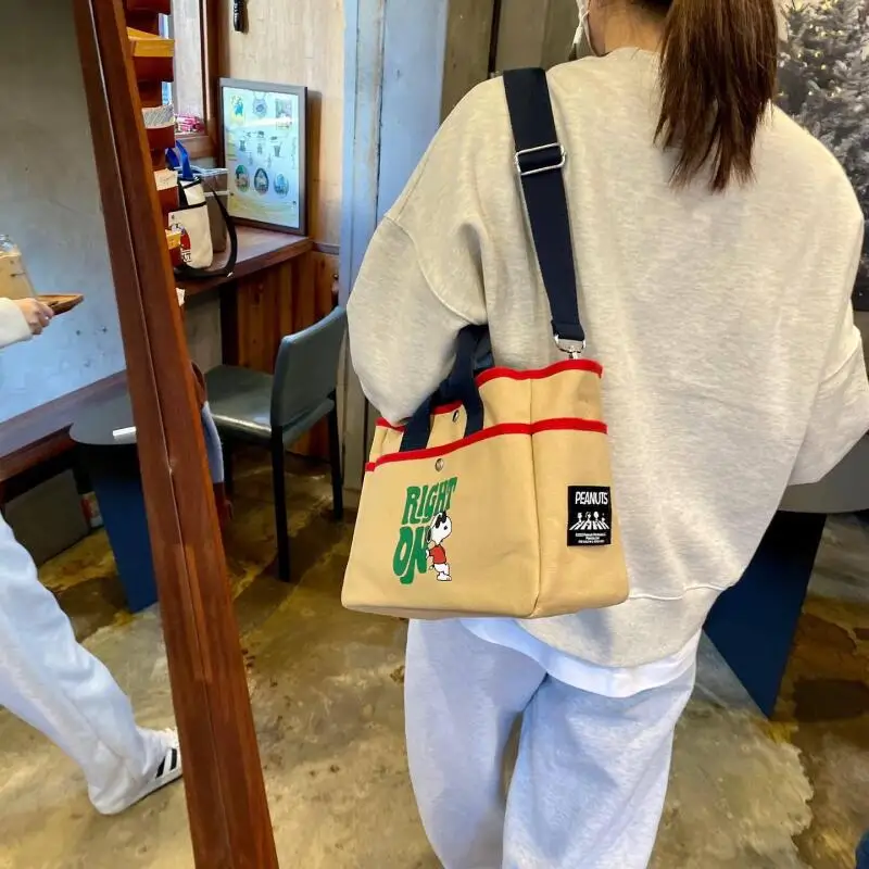 Snoopy Crossbody Bag Cute Cartoon Handbag Casual Large Capacity Color Block Canvas Shoulder Bag Daily Use Wholesale Bulk Supply