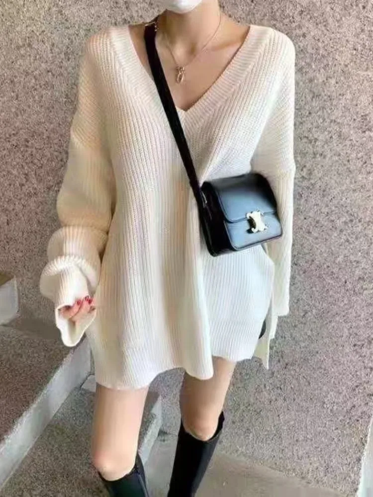 

Chic Autumn Winter V-Ne Loose Long Sve Striped Knit Sweater Women's Comfortable Lazy Sle Side Slit Batwing Sve Top
