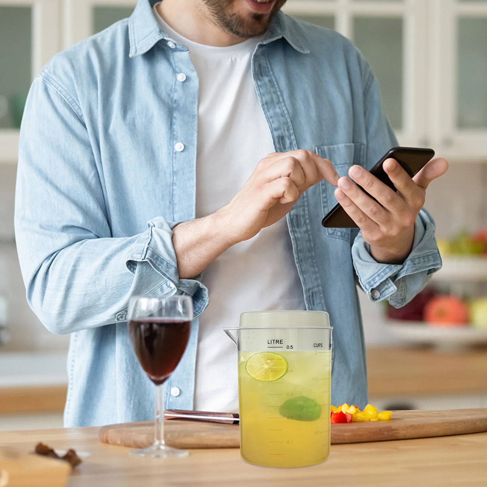 

Clear Measuring Cup with Lid Multifunctional Household Measure Cup for Baking Cooking Beverage Transparent Kitchen Measuring