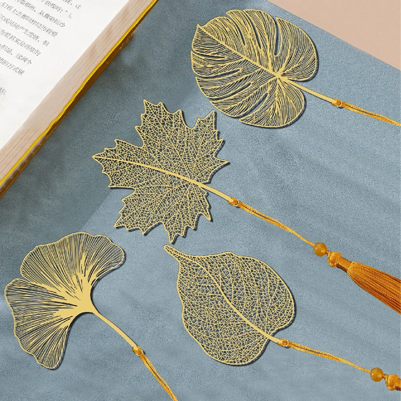 Chinese Style Handmade Hollow Book Mark Golden Flower Metal Bookmarks Reading Marker For Book Lover Gifts For Friend Collection