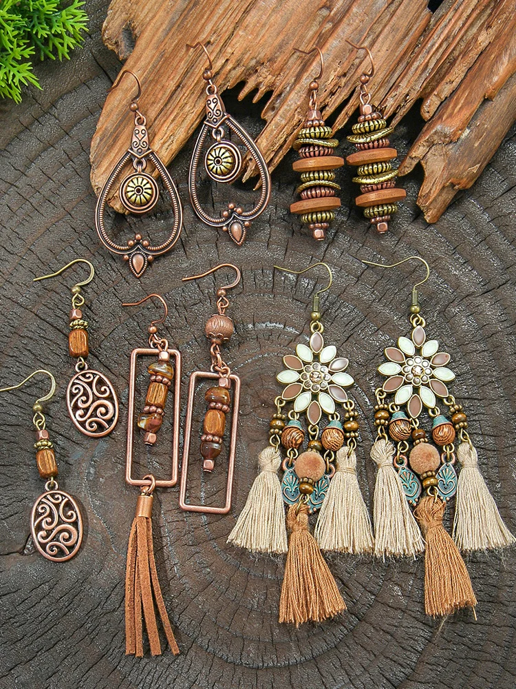

Faionable Retro CCB Alloy Geometric Wooden Earrings Versatile Cross-Border Jewelry Personalized Holiday Sle Ear Jewelry