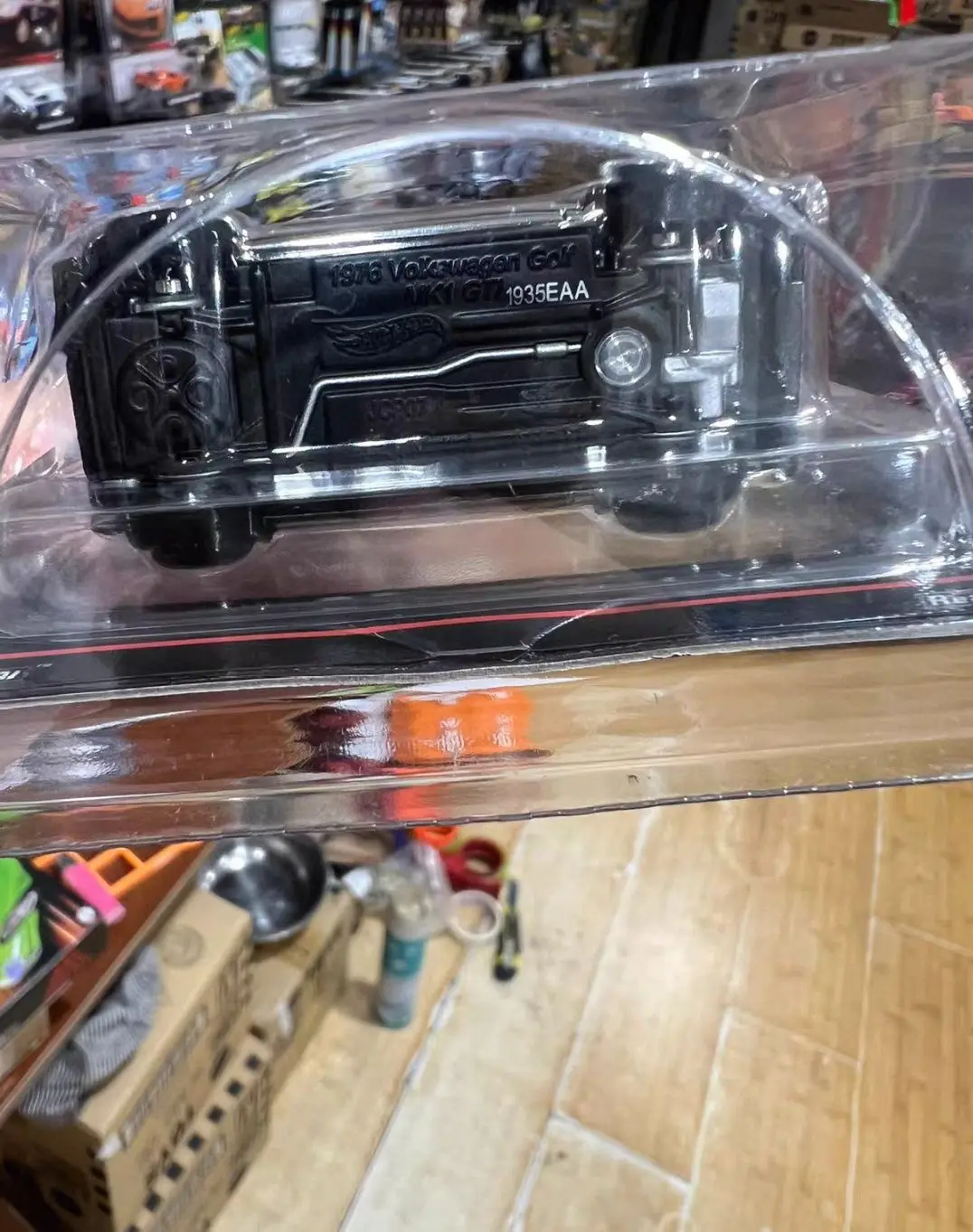 Neue Original Hot Wheels JCP07 RLC Exclusive 1976 Volkswagen Golf Mk1 GTI 1/64 Druckguss-Modellautos Jungenspielzeug zum Sammeln als Geburtstagsgeschenk