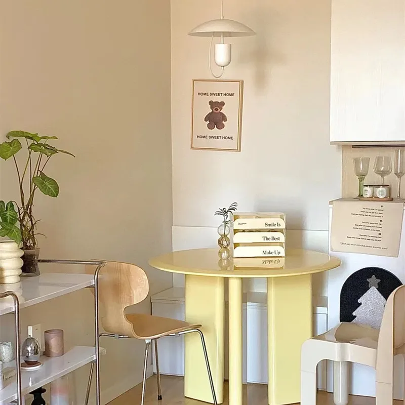 Solid wood dining table Internet celebrity cafe two people three people negotiation table