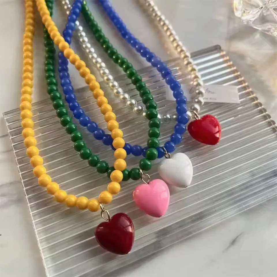 Trendy Sweet Cute Girl Candy Color Heart Pendant Beaded Necklace for Women Kpop Y2K Choker Necklaces Korean Fashion Jewelry