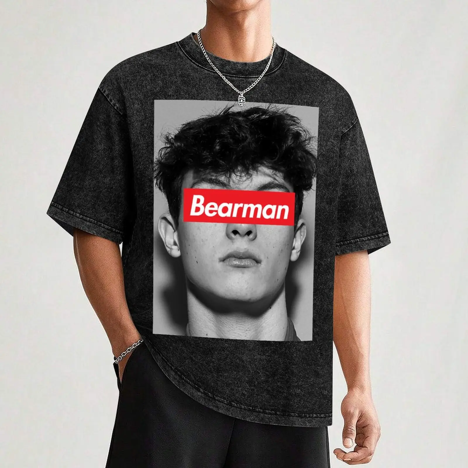 Ollie Oliver Bearman (Photo) T-Shirt Big and Tall Loose Fit T-Shirt