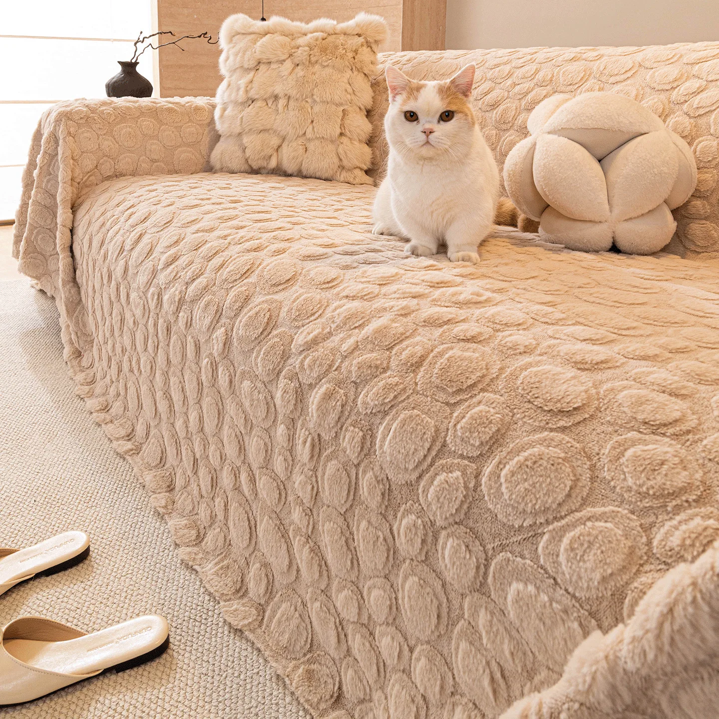 2026 Autumn Winter Circle Rabbit Fleece Sofa Throw One Piece Full Cover Thickened Warm Sofa Cover Blanket