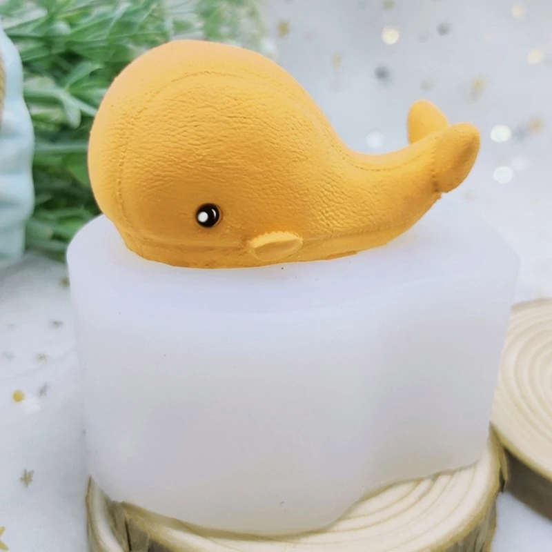 装飾的なクジラの形のケーキ型柔軟なシリコン型プリンとチョコレート作りクリエイティブデザートベーキングモールド