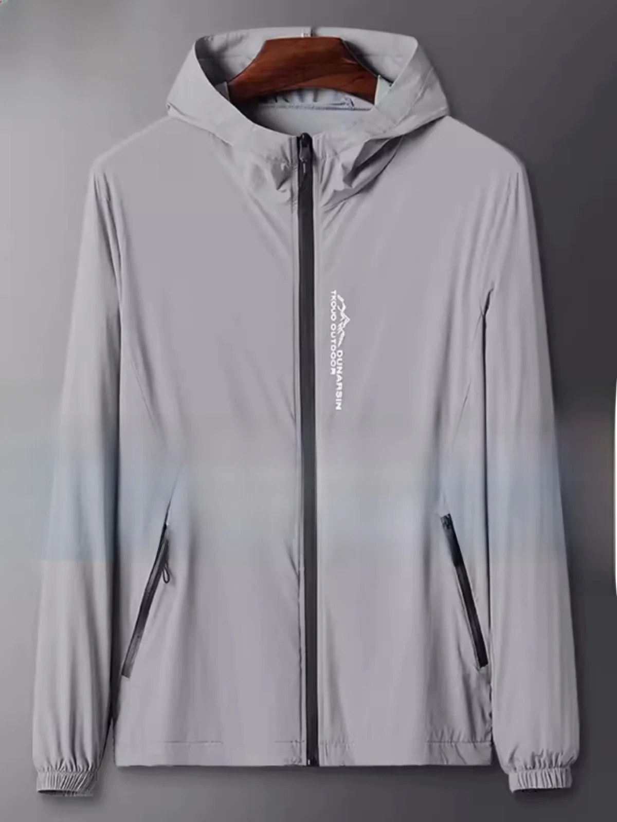 

Paul Men's Summer Thin Ice Silk Fiing Jaet Ultra-Thin Breathable Outdoor Upper Apparel Comfortable Sun Protection Coat