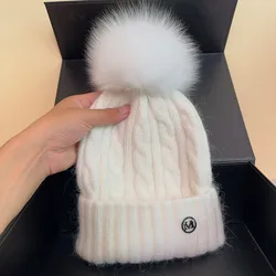 2023 Feal  fox Pom Pom Women Hat Natural Fur Winter Hat Beanies Hat Fowmen Fashion Warm Wool Ski Real PomPom Hat