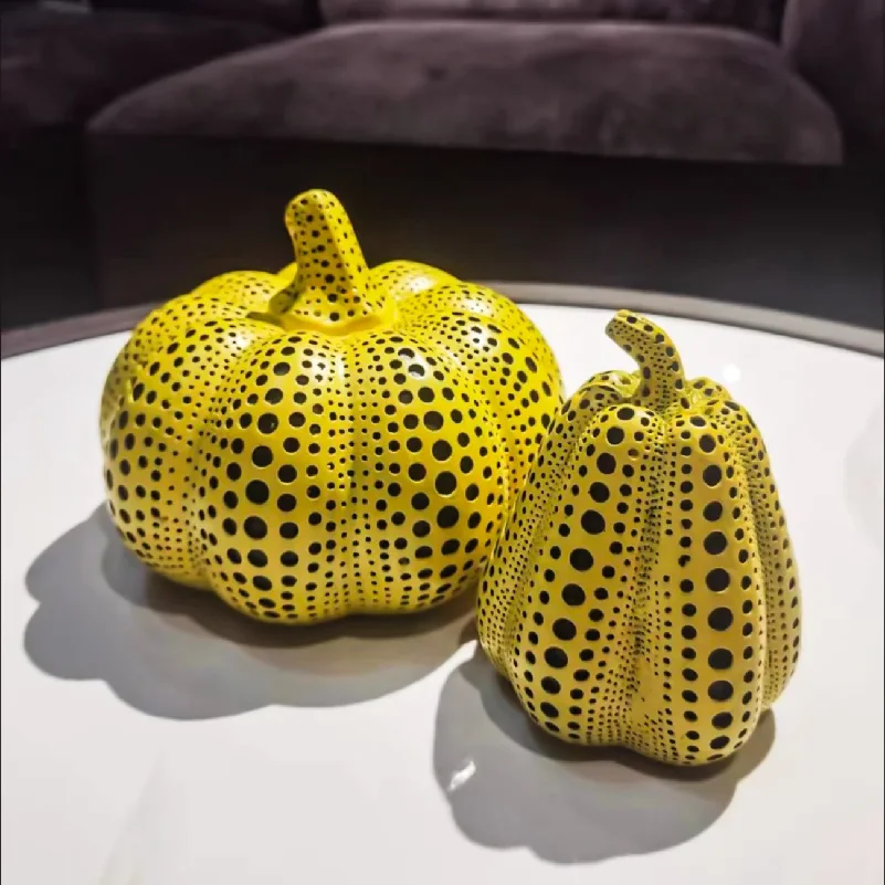 Pumpkin Polka Yayoi Ornaments Modern Sculpture Kusama Dot Owl Art Interior Wedding Christmas Arts Home Bird Decoration Office