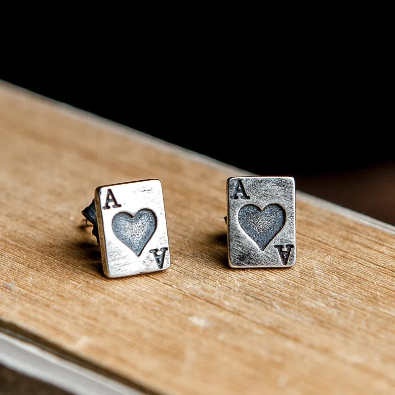 Retro Ace of Spades Earings For Men Women Punk Gothic Hiphop Zinc Alloy Stud Earings Good Luck Jewelry Unisex Creative Gift