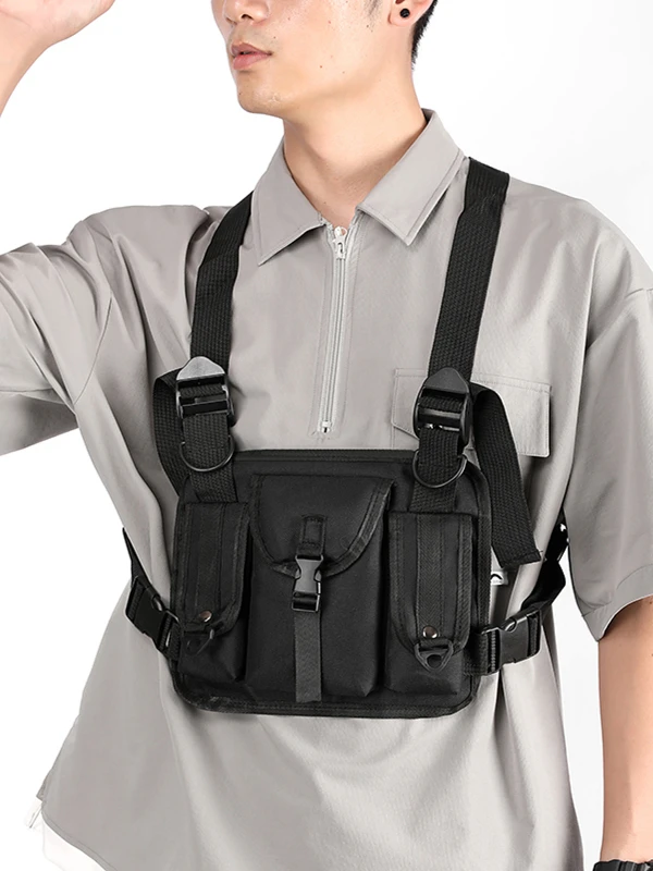 mochila-casual-multibolsos-em-cor-escura-estilo-esportivo-bolsa-de-peito-usavel-material-de-nylon-f-com-ziper-para-jo