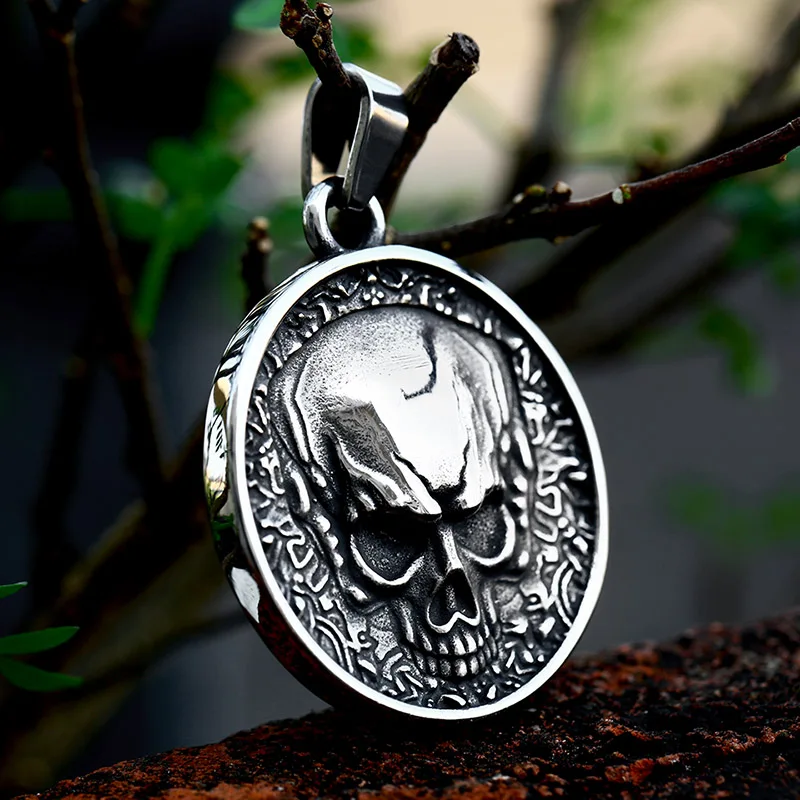 BEIER 2022 Unique Design  Stainless Steel Skull Round  3D Pendant For Men Punk Hip Hop  Halloween Jewelry Wholesale Gift