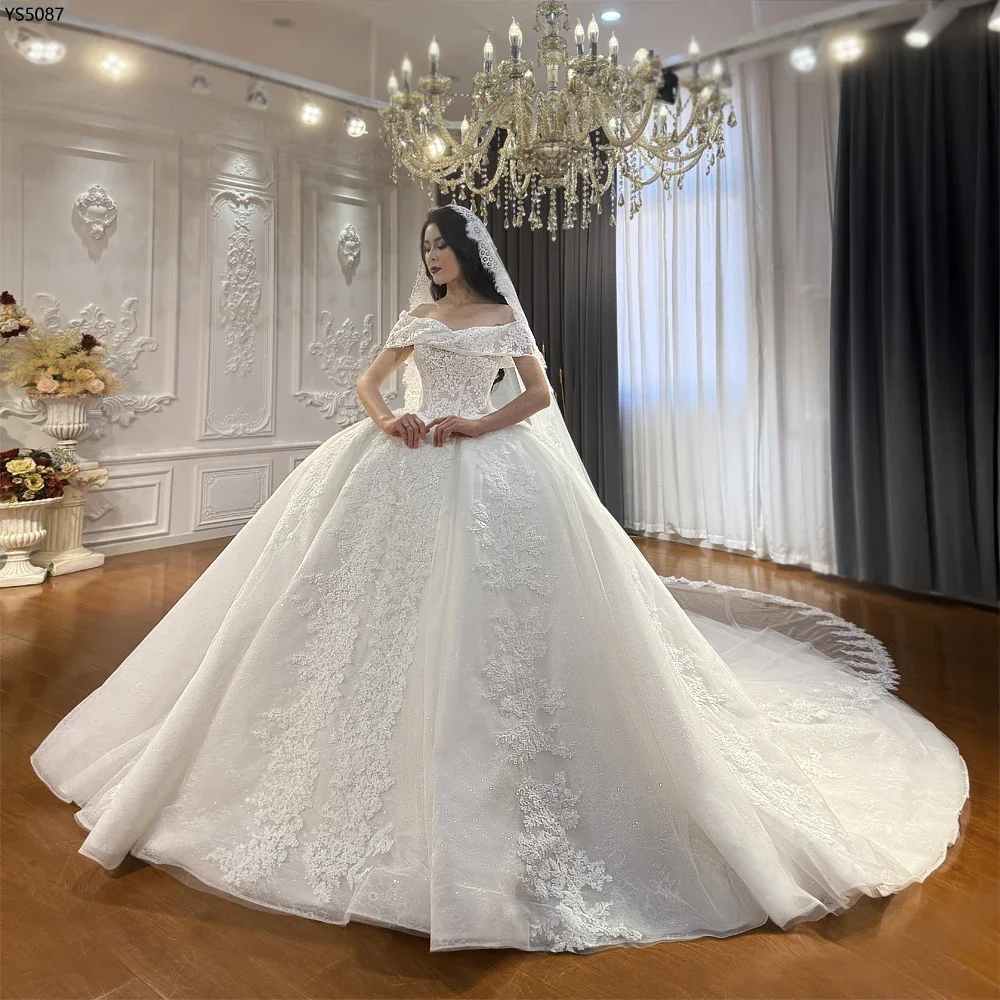 Customized Luxury V-neckline Gown Wedding Dresses Long Sleeves Wedding Dress Amanda Novias Official